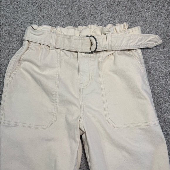 Like new! Time and Tru Cream Paperbag high waisted Waist Pants – Size 4 - Picture 6 of 6